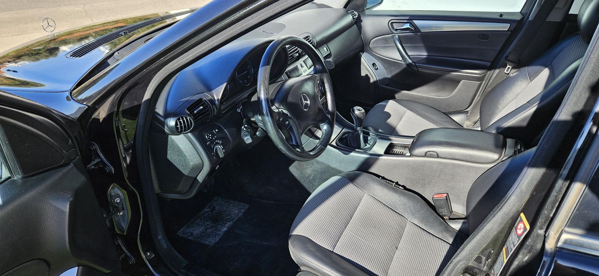 Mercedes Benz C220 CDI (VENDIDA)