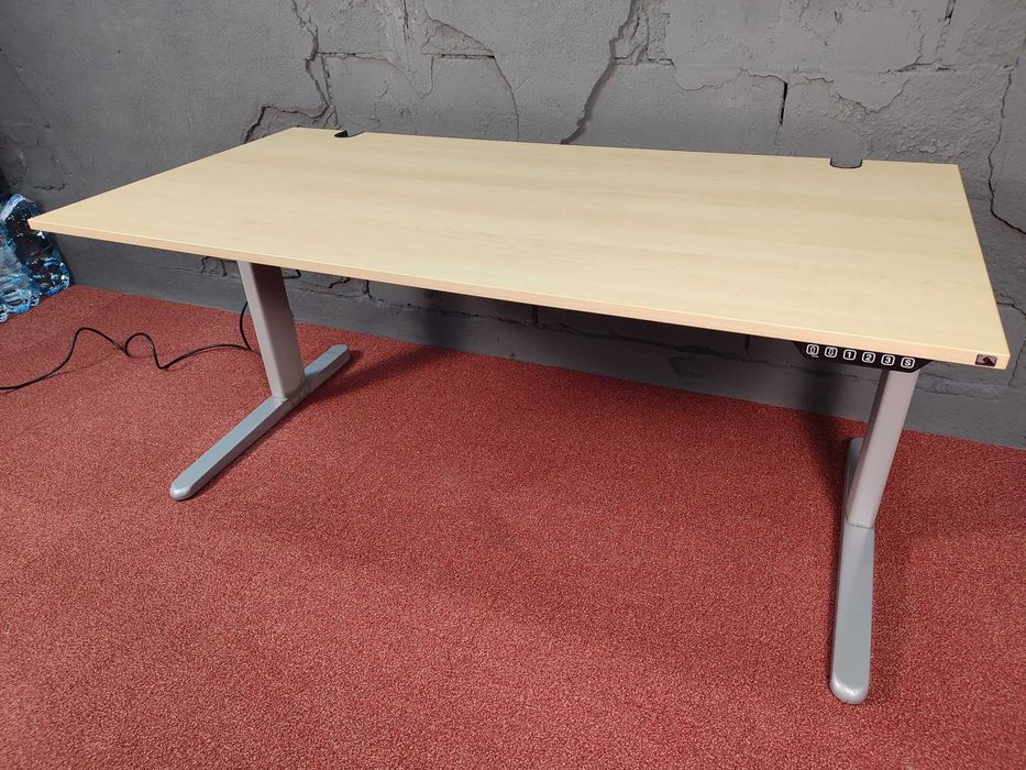 Biurko elektryczne 160x80cm Konig Neurath biuro home office