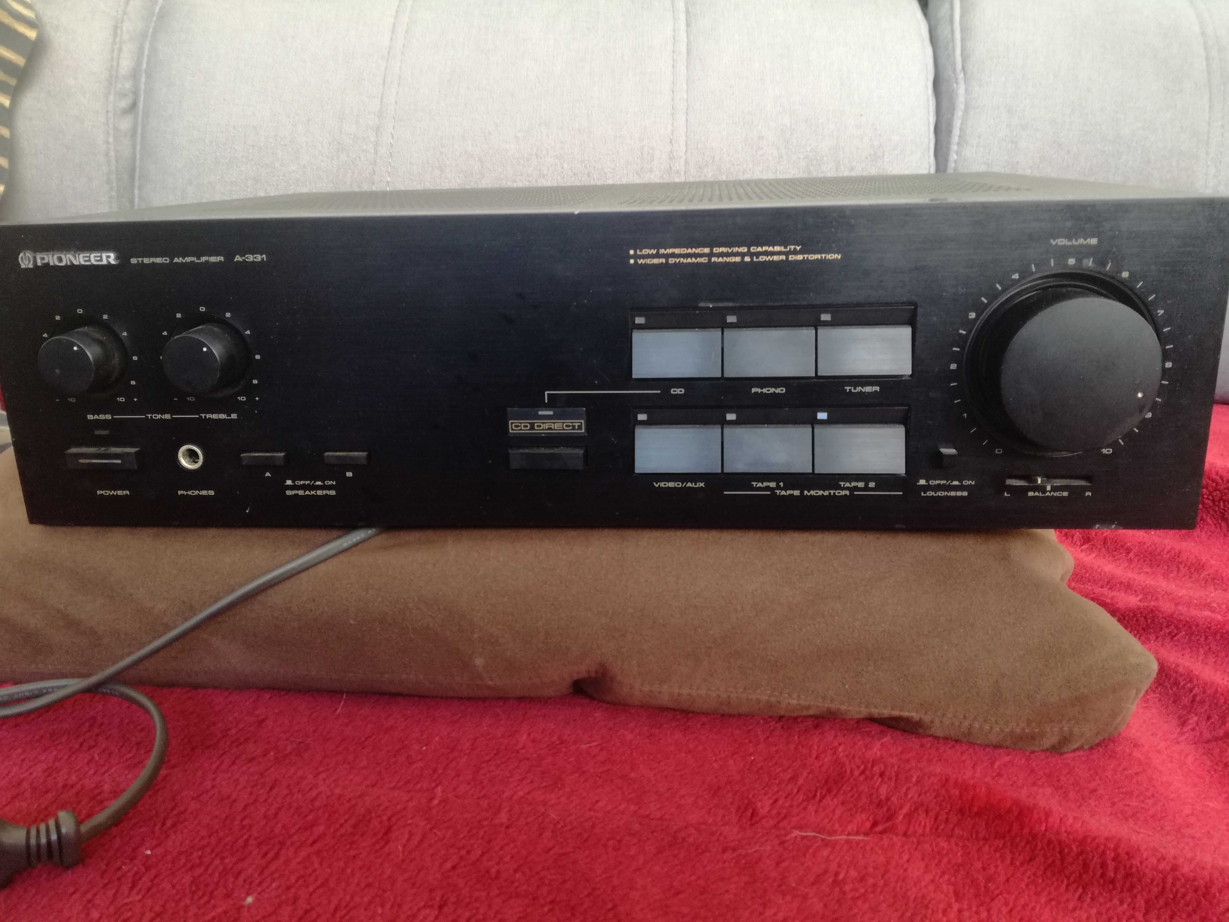Amplificador stereo Pioneer