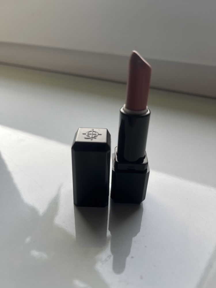 ILLAMASQUA Antimatter pomadka szminka mini Bang 2g