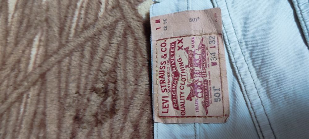 Джинси білі levis 501 вінтажні