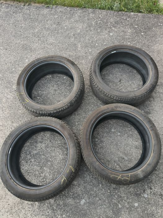 Opony zimowe Michelin Alpin 7 235/45R18 98 V XL