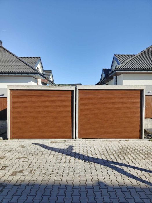 Brama garażowa rolowana PA52 - zwijana roleta