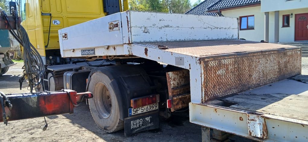 Naczepa niskopodwoziowa GOLDHOFER