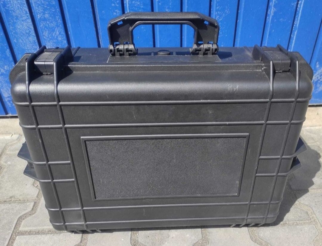 Walizka Jula ochronna Hard Head 57x42,5x21,5 cm - 1.szt.  NOWA !!!