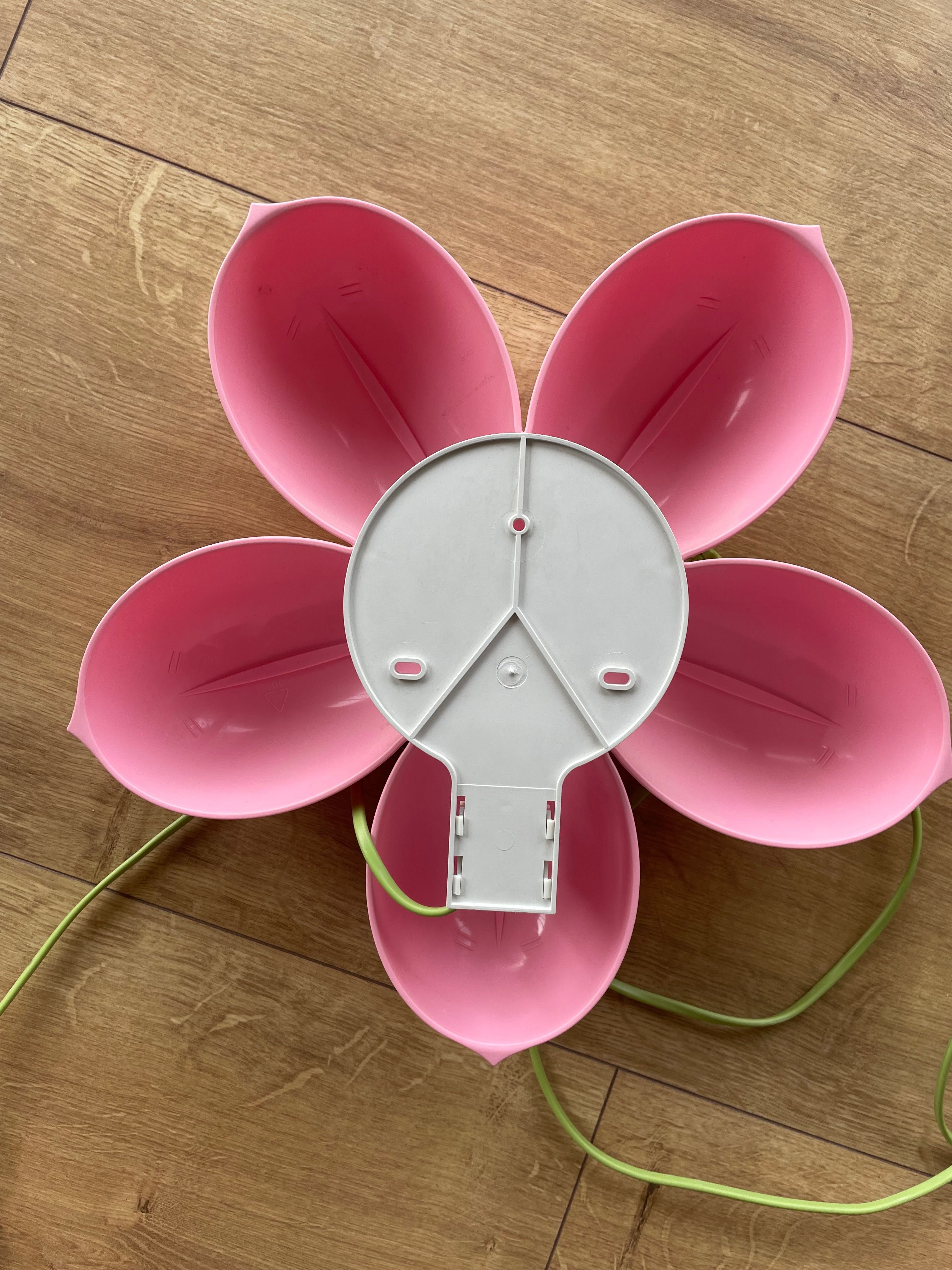 Lampka ścienna kwiatek Ikea
