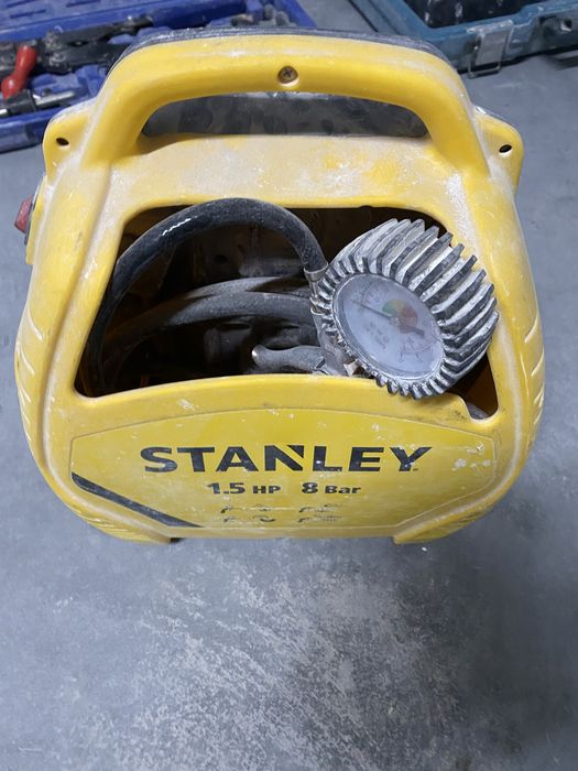 Kompresor stanley maly