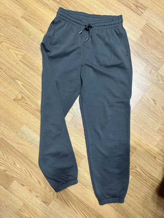 hm Джогери спортивні теплі   жіночі розмір -S Zara