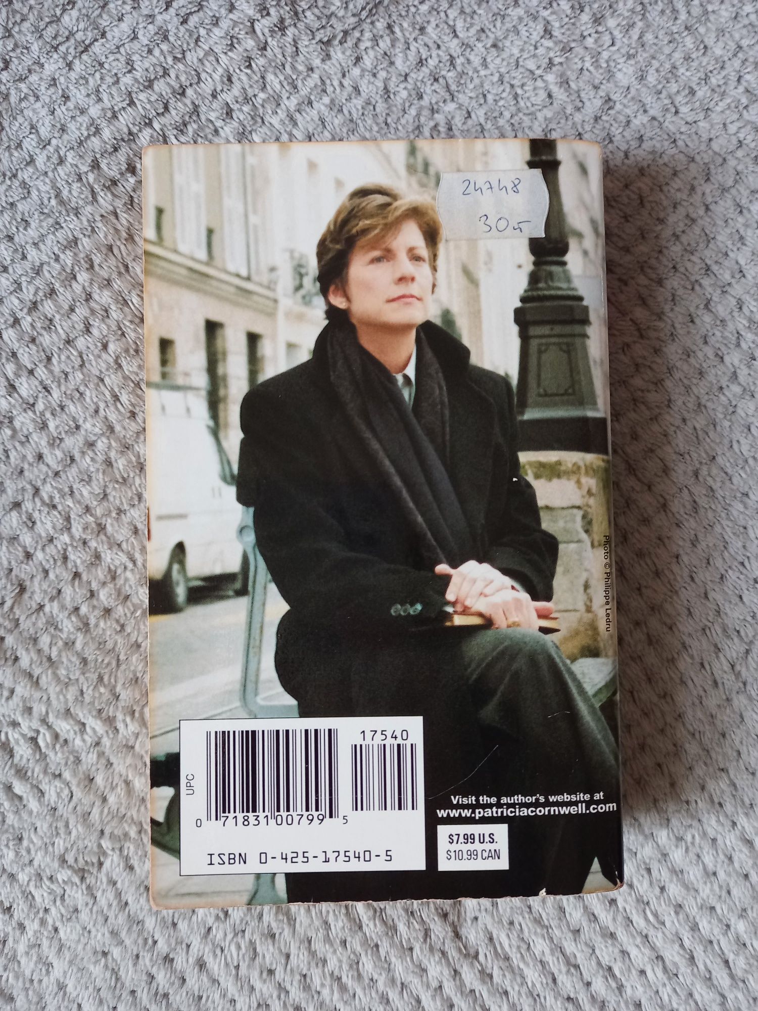 Black notice, Patricia Cornwell
