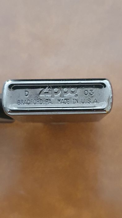 Zippos originais genuínos 2002 e 2003