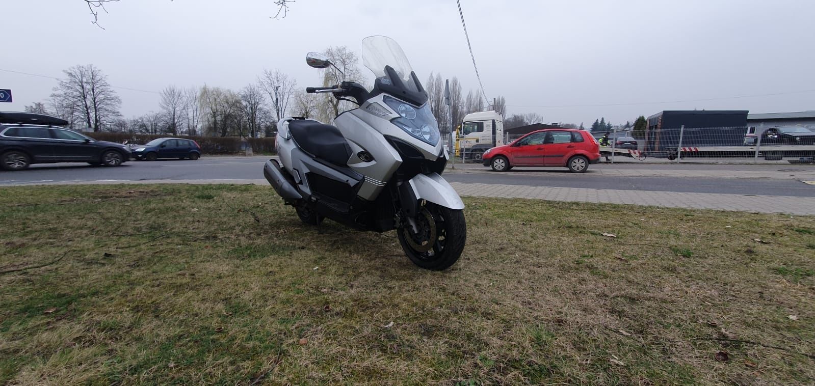 Kymco myroad 700cm skuter