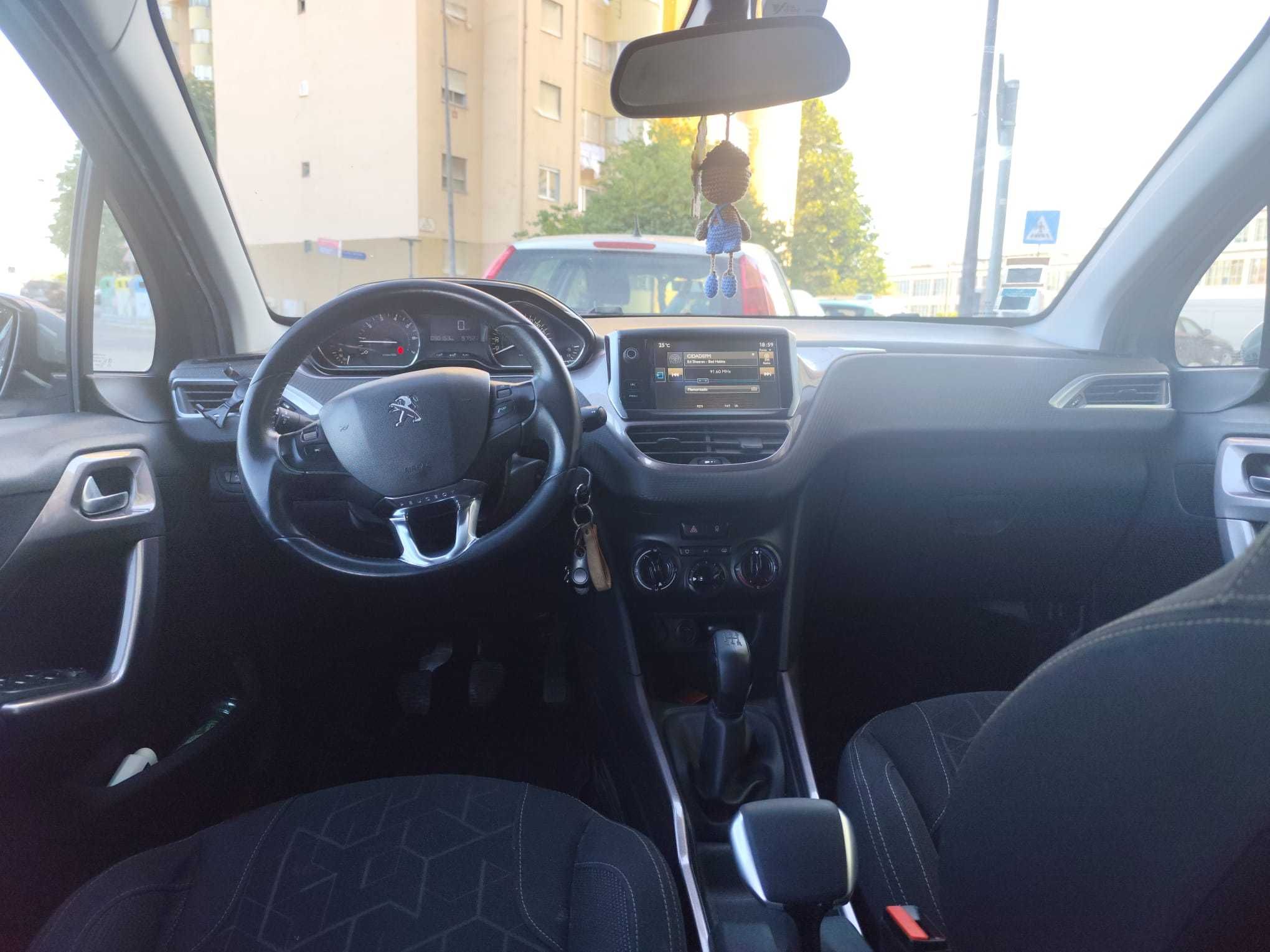 PEUGEOT 2008 em excelente estado