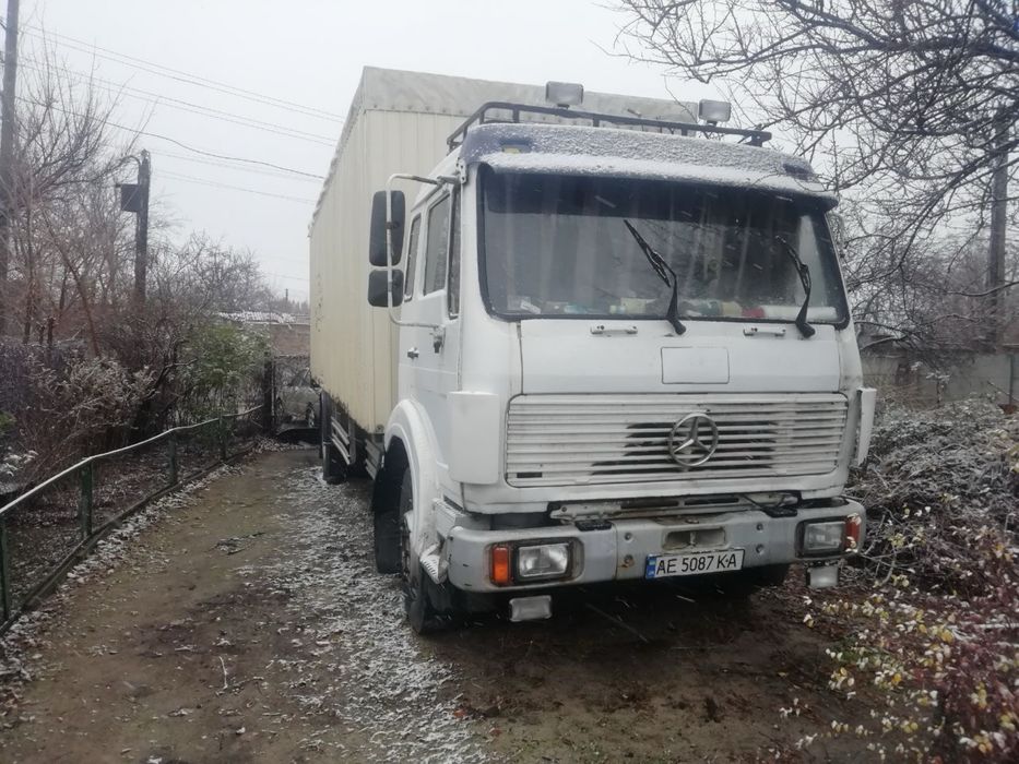 Mersedes-Benz 1622