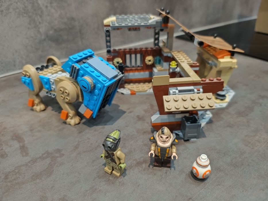 LEGO Star Wars Kłopoty na Jakku mini figurki