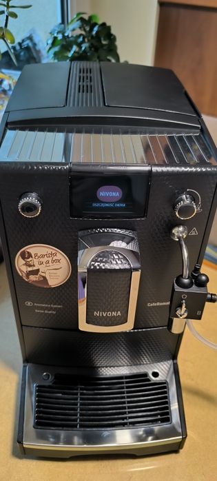Ekspres Nivona NICR 680. Sprawny. Bardzo ladny stan
Ekspres wyczyszczo