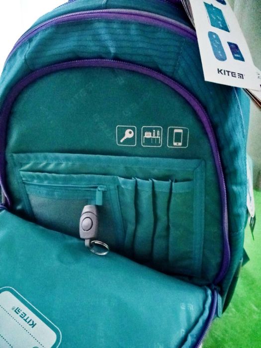 Новий Рюкзак бренду "Kite".  Ціна 1200грн