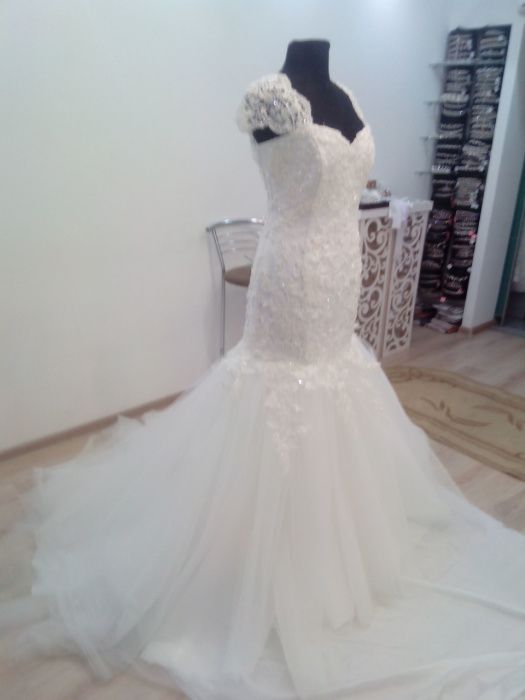 Продам платье свадебное