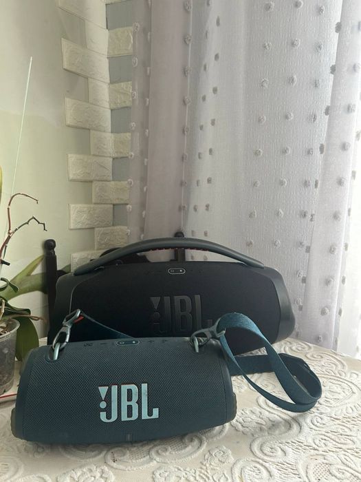 JBL Boombox 3 та JBL Xtreme 3