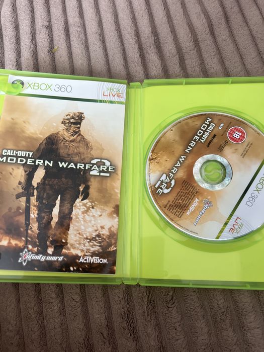 Gra xbox 360 call of duty modern warfare2