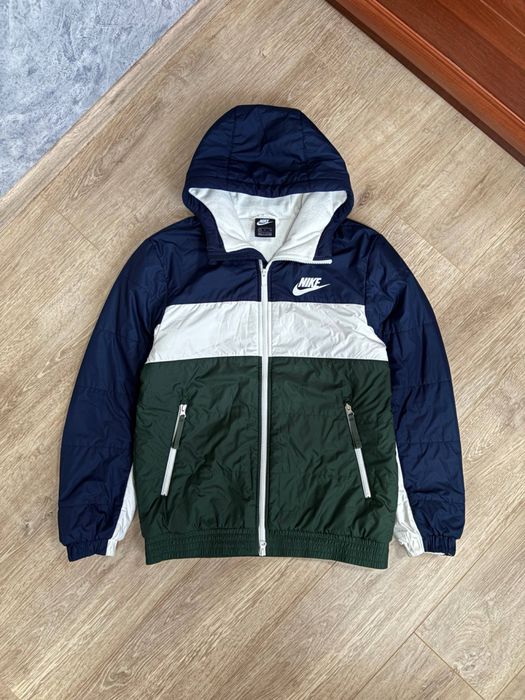 Пуховик nike sportswear fleece