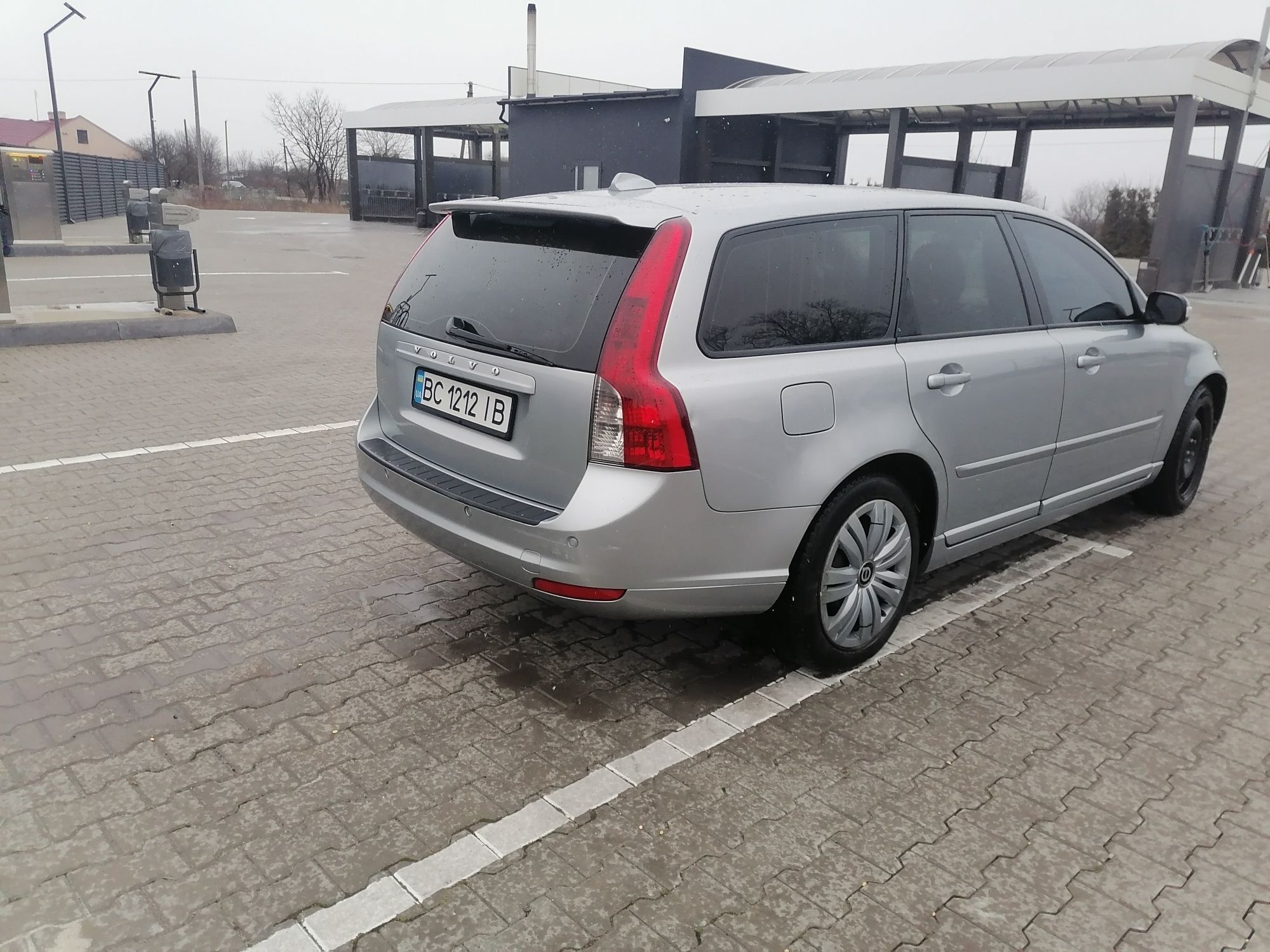 Volvo  v50 1.6d 109к.с