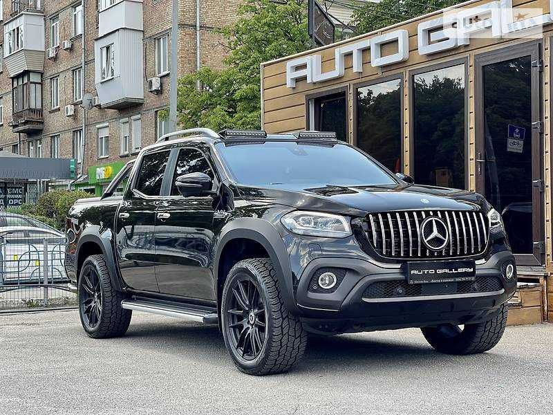 Решетка радиатора на mercedes X-class w470 17-19 год GT решотка