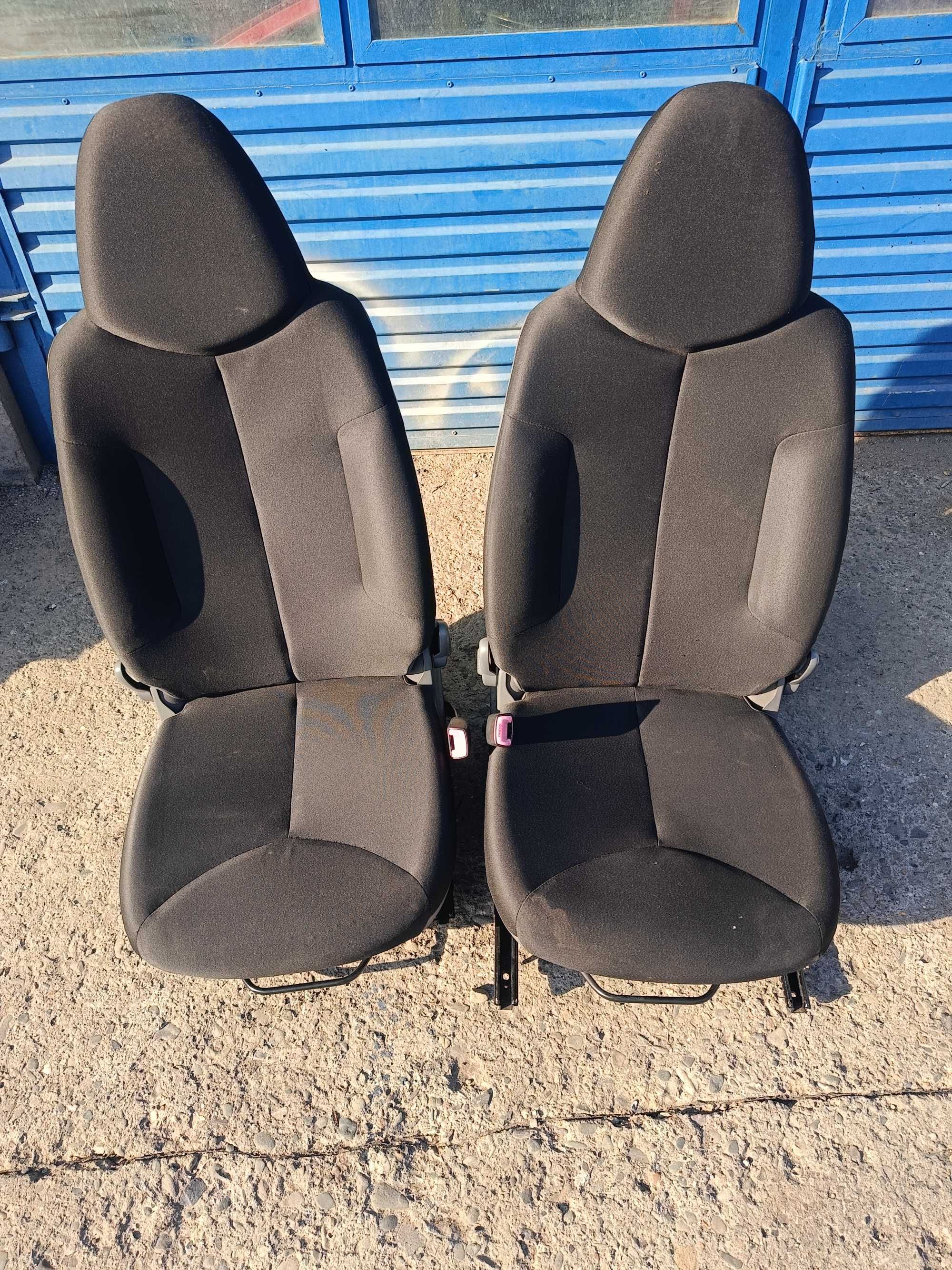 Fotel Kierowcy / Fotel Pasażera Toyota Aygo I 5D