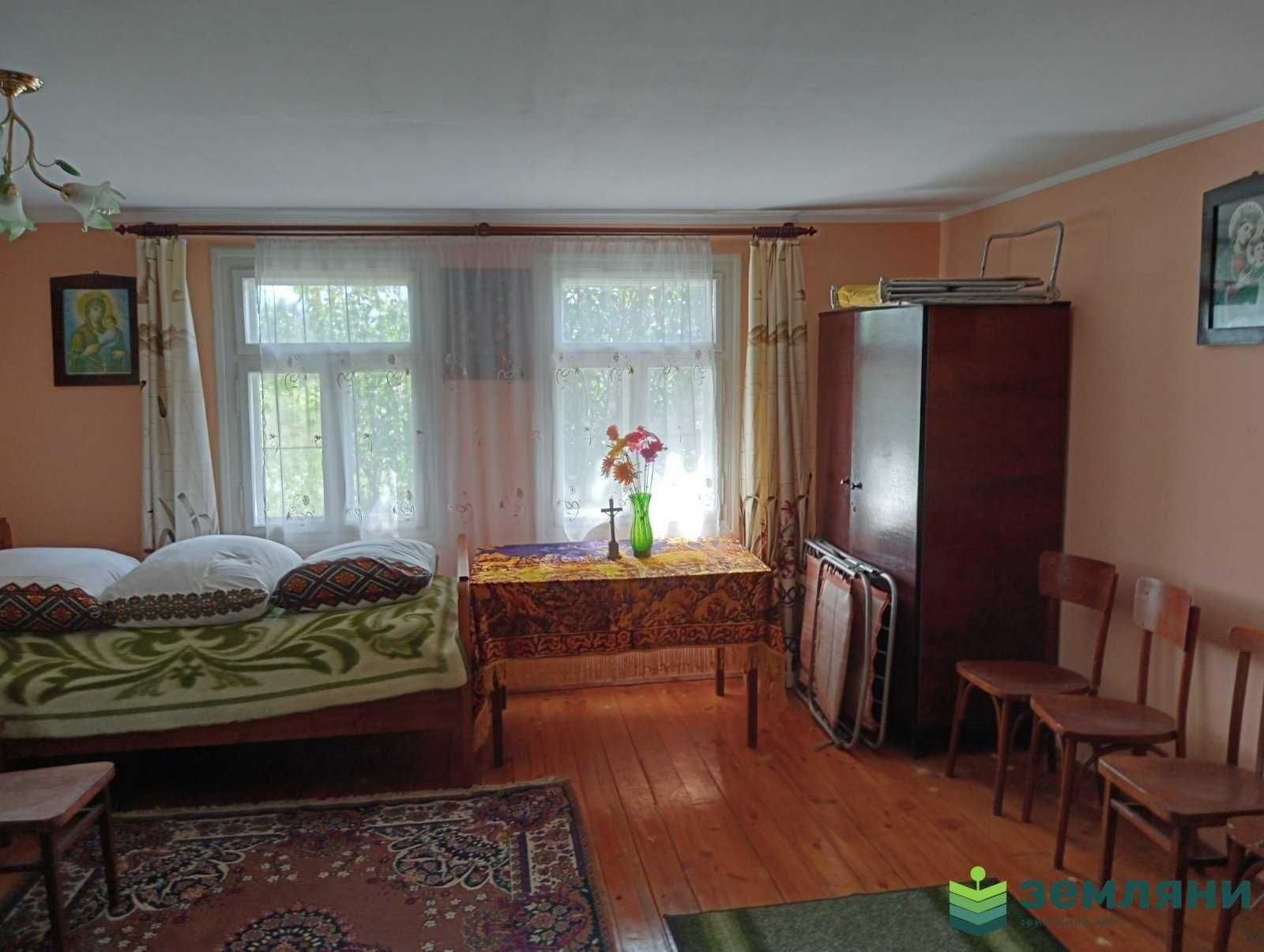 Продається будинок в центрі с.Підпечери