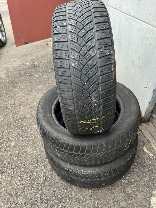 Продам зимову і всесезонну резину