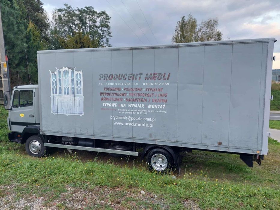 Samochód ciężarowy Mercedes 814