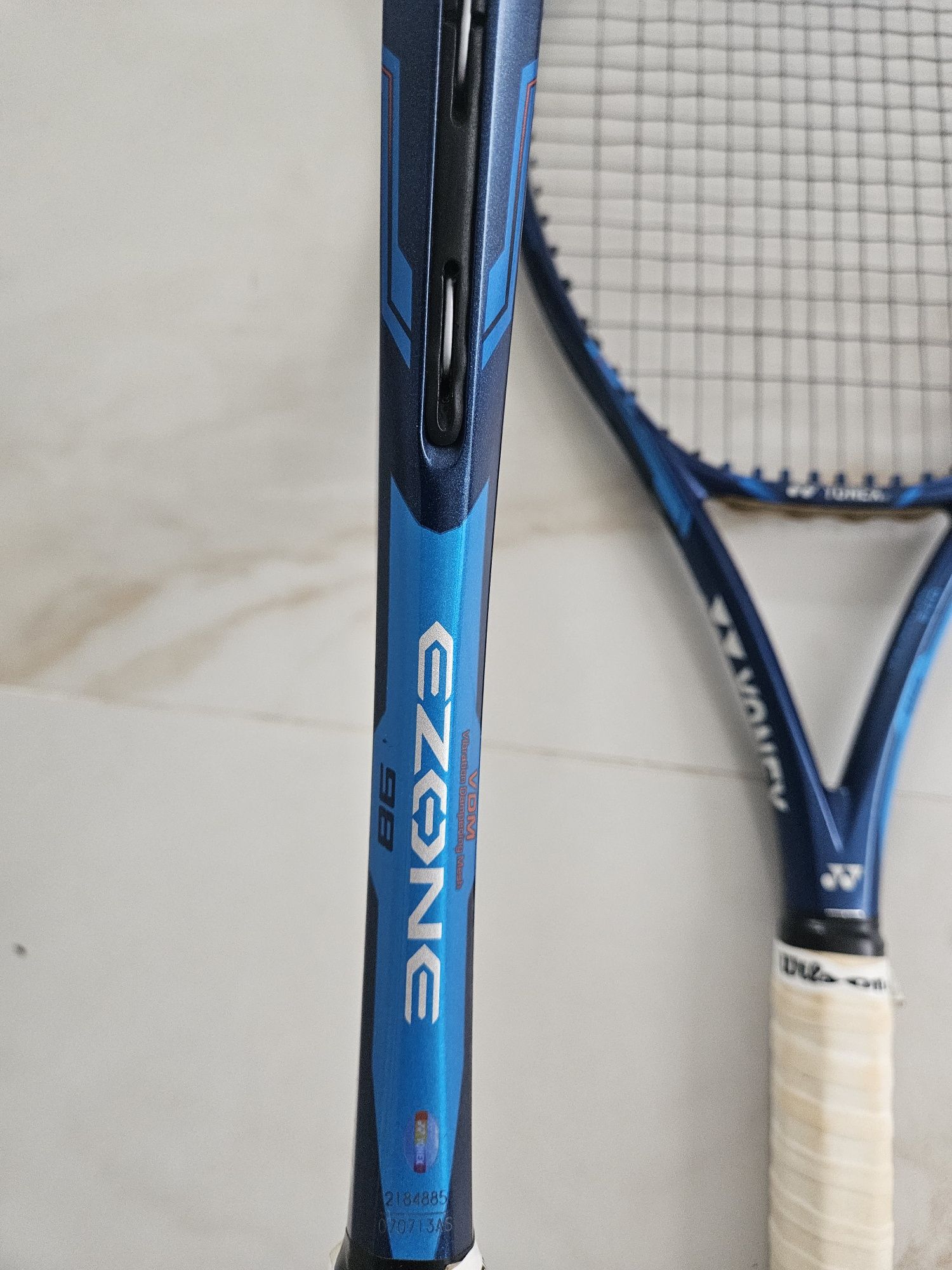 Yonex Ezone 98 x2