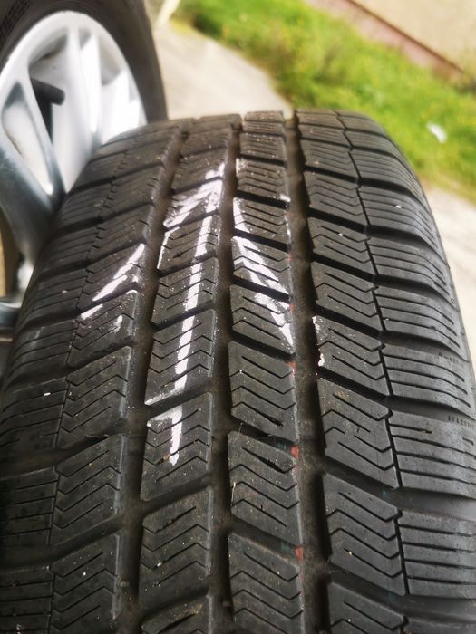 Komplet kół 5x108 z oponami zimowymi 215/55/16