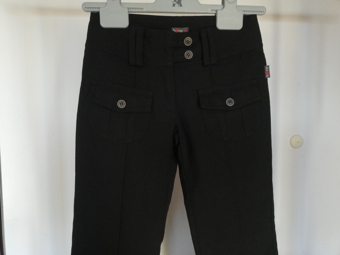 Czarne eleganckie proste spodnie dla dziewczynki rozmiar 128