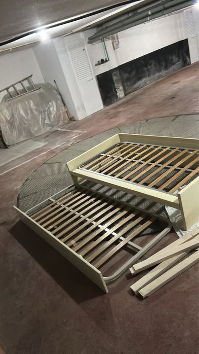 Cama solteiro com gaveta