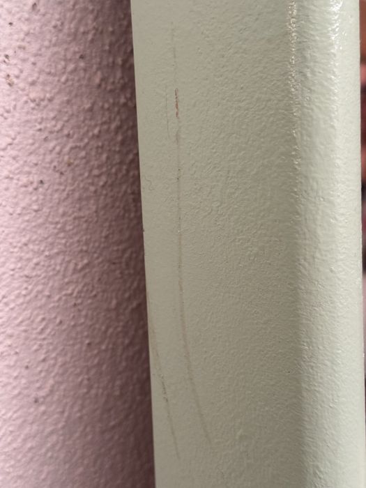 Comoda e espelho de quarto em pinho mel madeira maciça