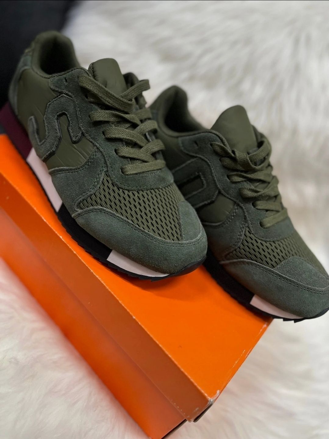 Buty Superdry Retro Runner Khaki r.41
