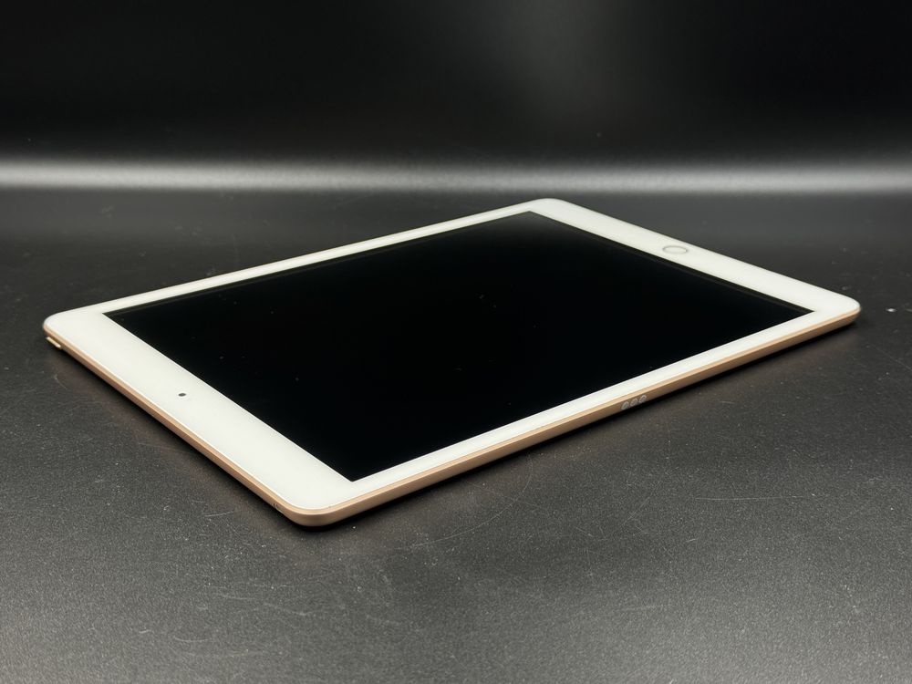 iPad 8. gen. 32GB (A2270) - Gold - zadbany