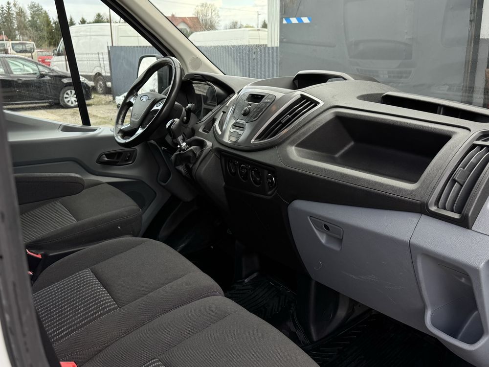 Wynajem/Wypożycz BUSA Ford Transit MAXI
