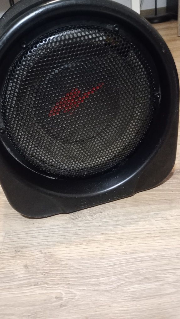 Subwoofer samochodowy Kenwood