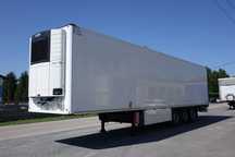 Schmitz Cargobull CHŁODNIA / CARRIER VECTOR 1550 / OSIE SCHMITZ / 2 OSIE PODNOSZONE / KOSZ PALETOWY / KOSZ NA KOŁO ZAPASOWE / DRUKARKA  Sprowadzona / Serwisowana