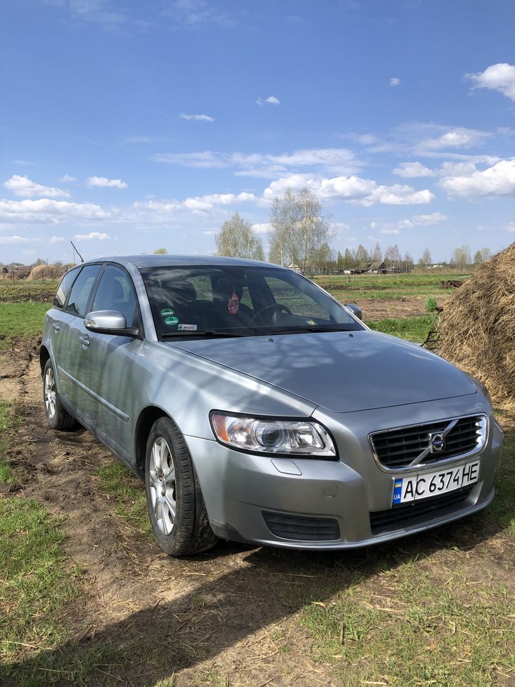 Volvo v50   1.6 дизель