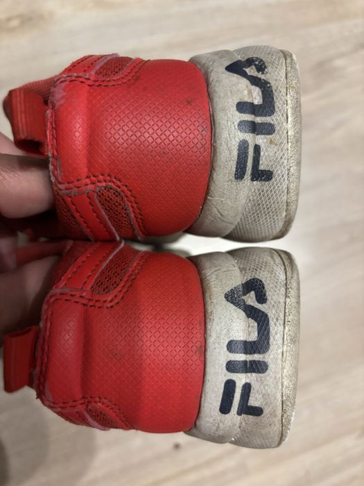 Sneakersy FILA buty sportowe platformy czerwone rozm. 34