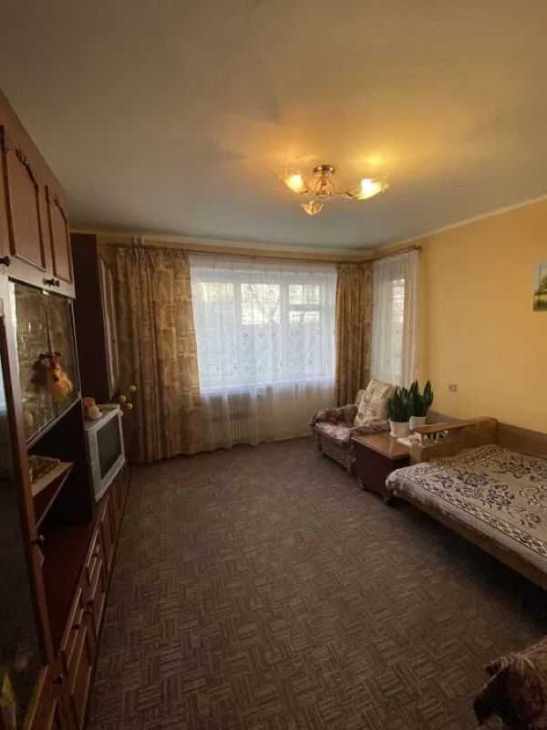 Продам 2к квартиру на ж\м Тополь-2 ТРЦ Терра -Эпицентр