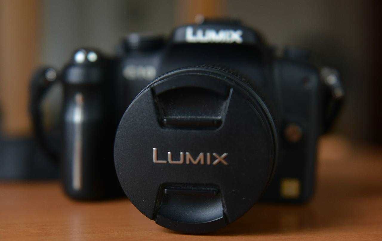 Фотоапарат Panasonic Lumix DMC-G10 14-42mm