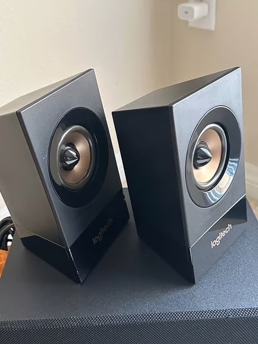 Logitech Z-533 głośniki 2.1 z adapterem bluetooth