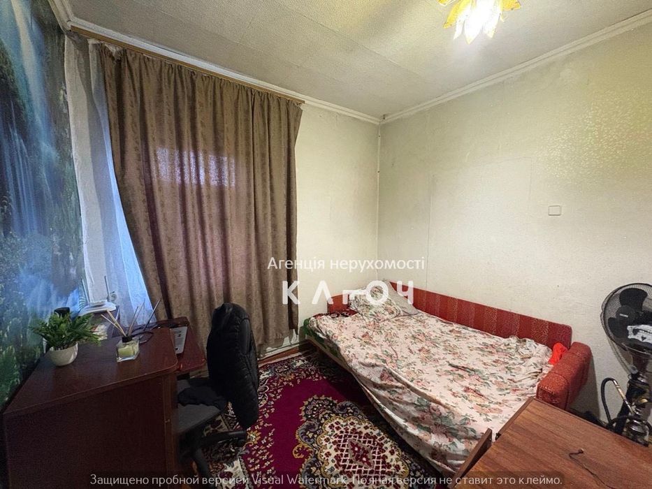 Продаж частини будинку з окремим двором в р-ні Критого ринку!