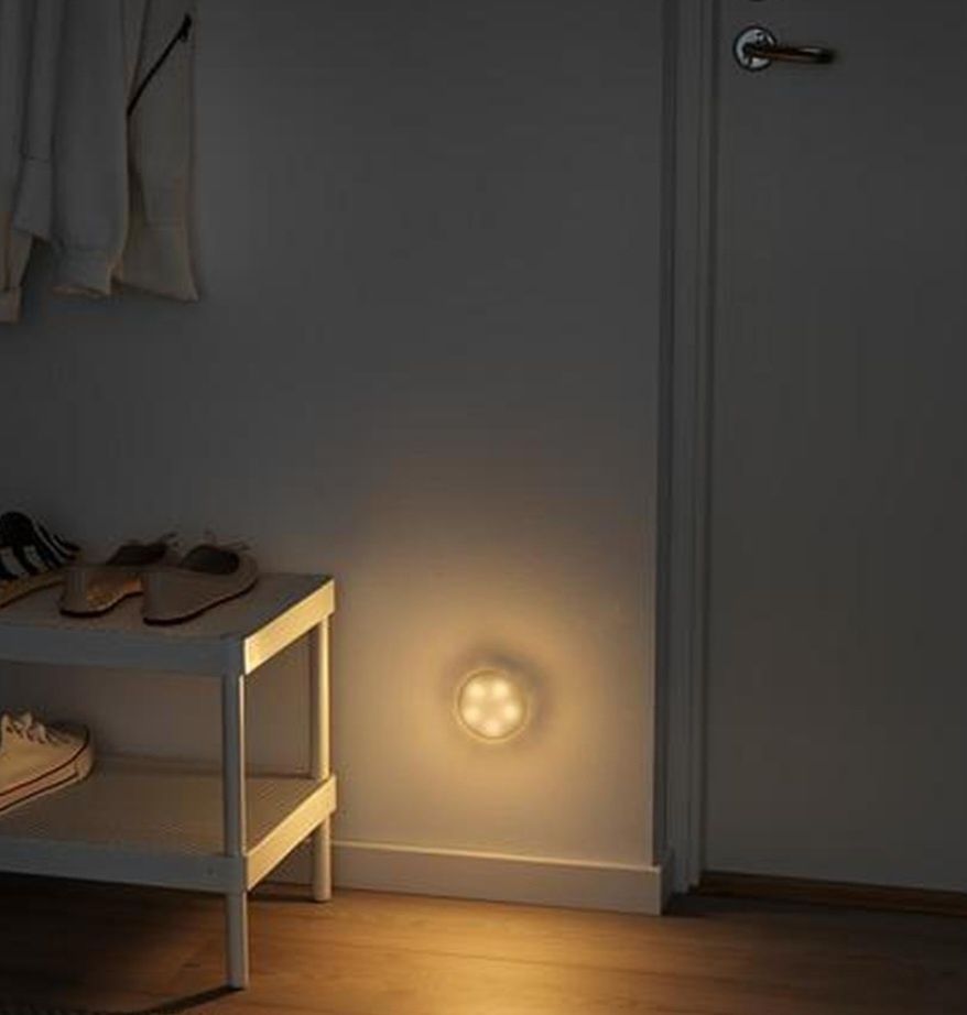 Kinkiet, IKEA, na baterie AAA