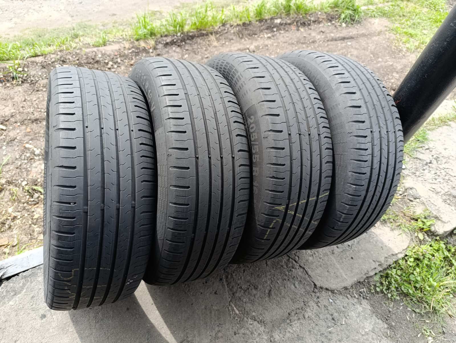 Комплект літніх шин Continental 205/55 R16