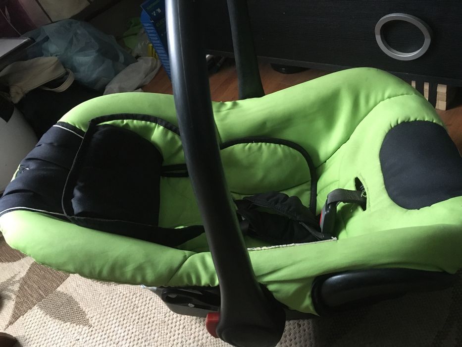 Karwala fotelik samochodowy niemowlecy