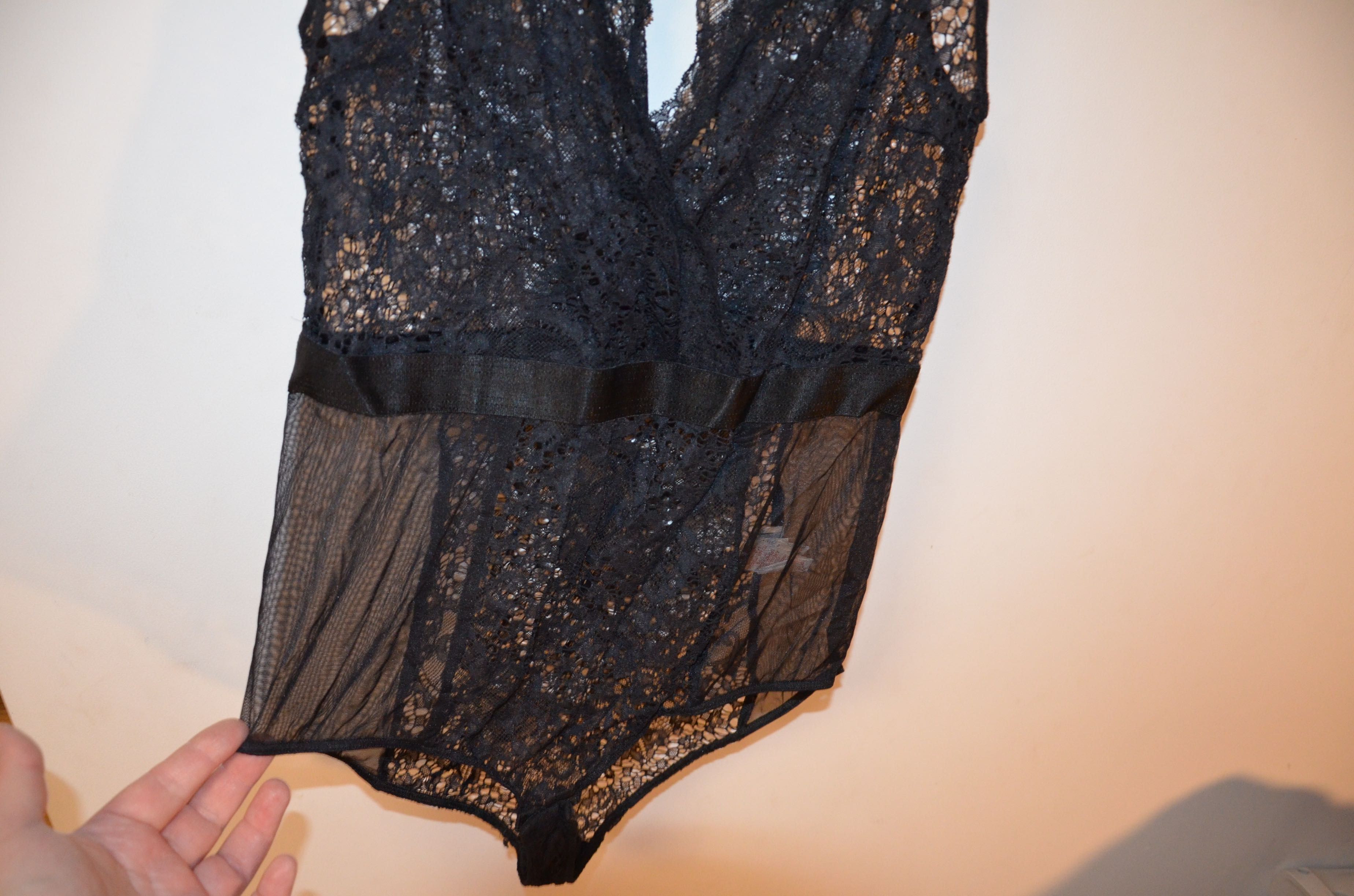 body  intimissimi czarne koronka .r. L